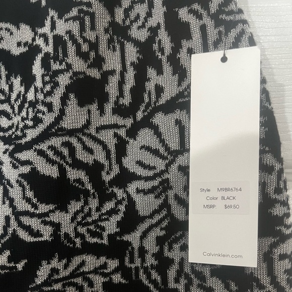 Calvin Klein Pull on Elegant Black and Gray Patterned Skirt - Picture 3 of 4